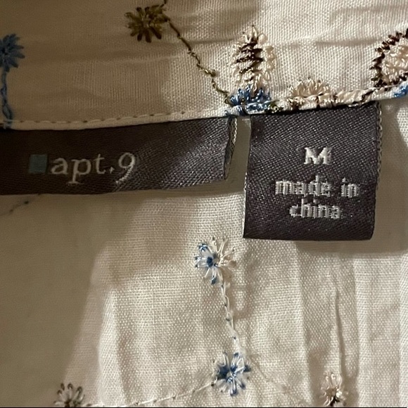 Button down shirt - Picture 3 of 3